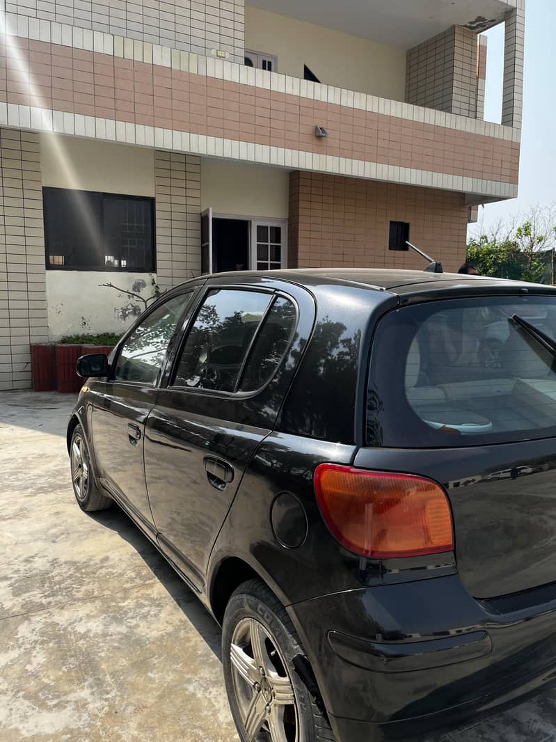 Toyota Vitz 2003 - Cars - 1120798381