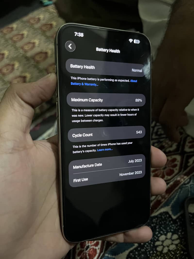 Apple iPhone 15 Pro Max 5