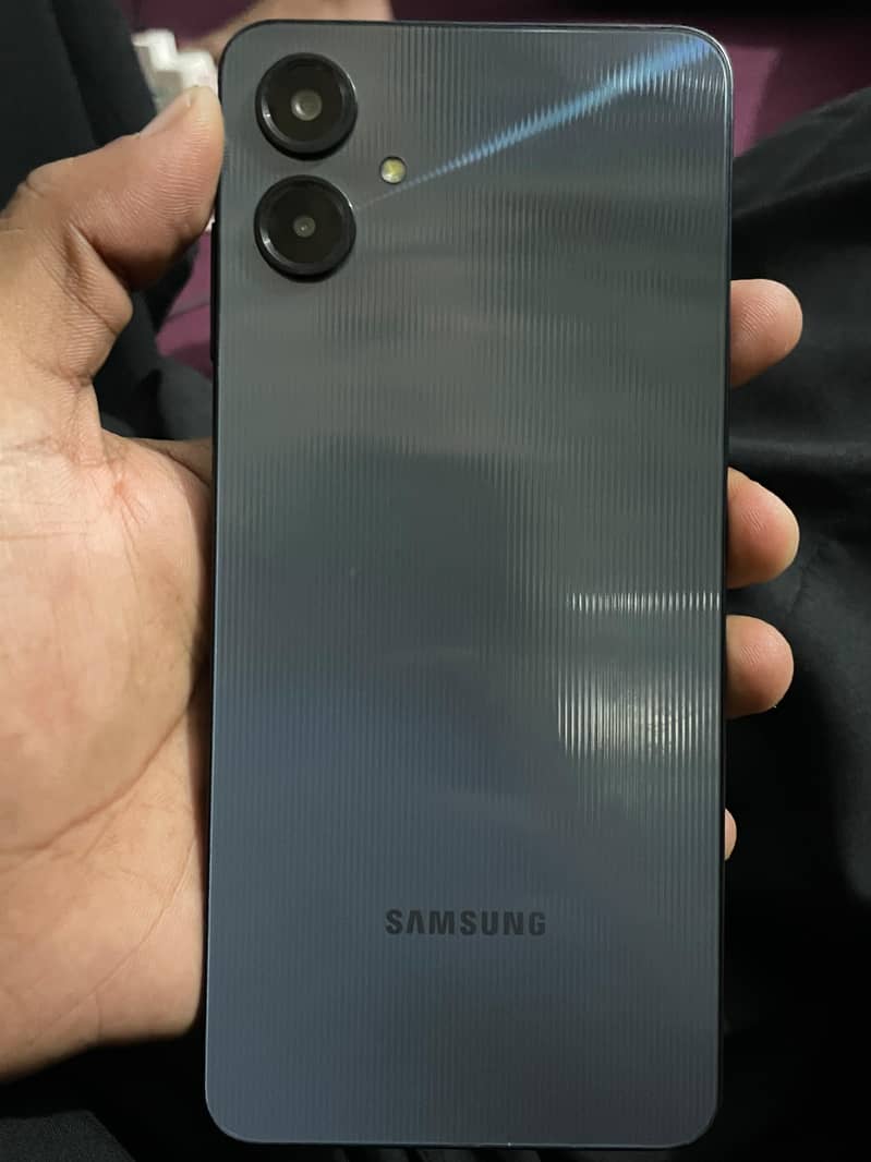Samsung Mobile A06 0
