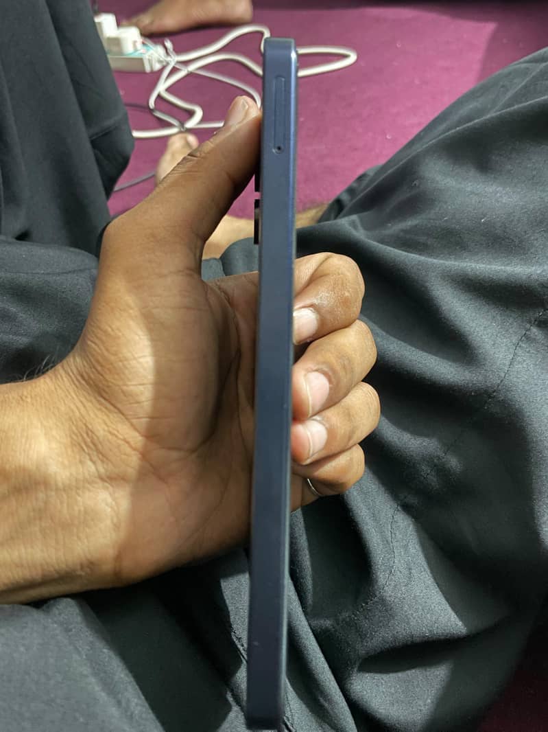 Samsung Mobile A06 3