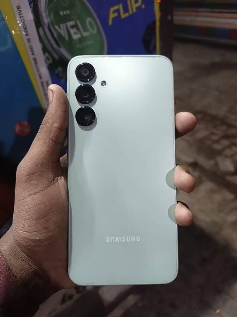 Samsung Mobile A16 1