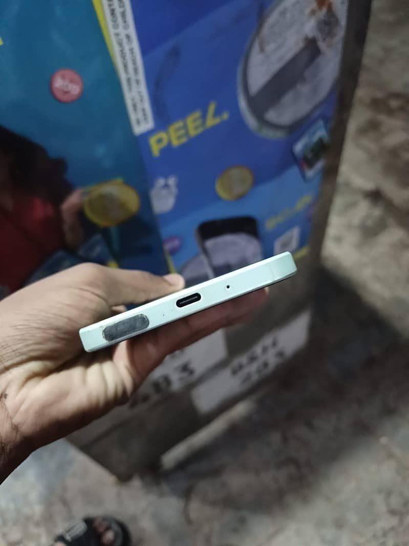 Samsung Mobile A16 7