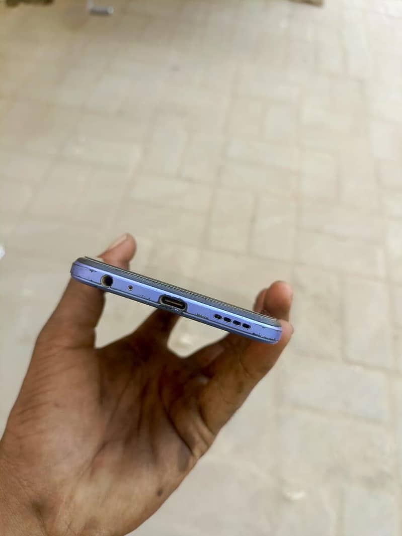Vivo V21 2