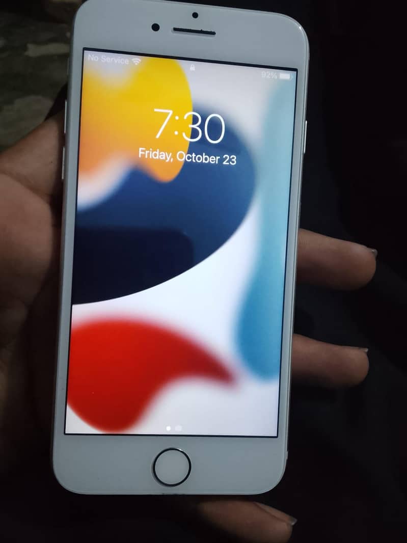 Apple iPhone 7 2