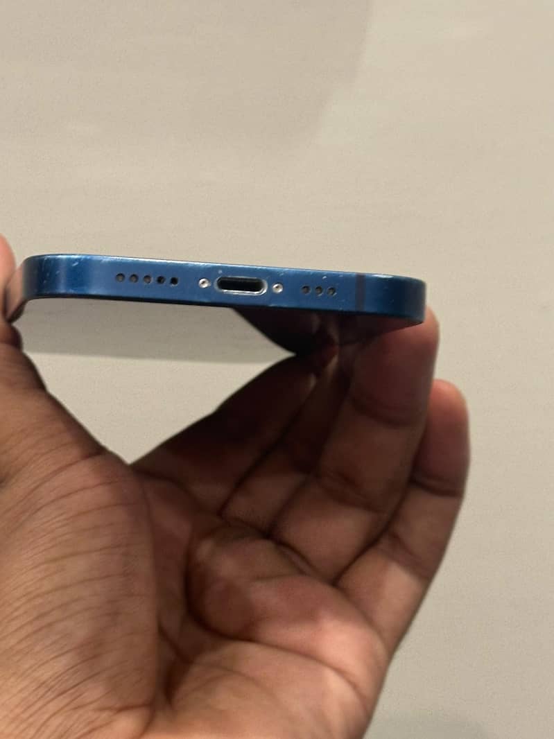 Apple iPhone 12 8