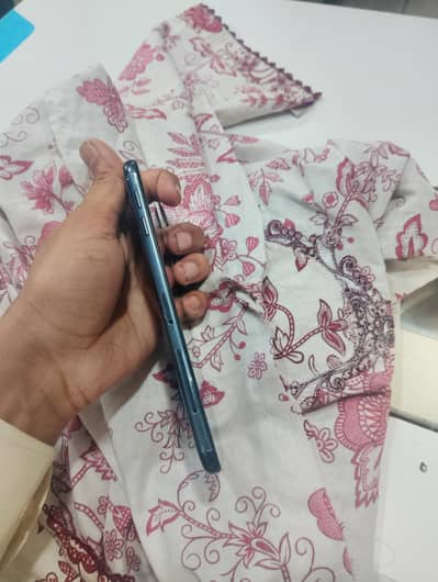 Samsung Mobile J7 Prime