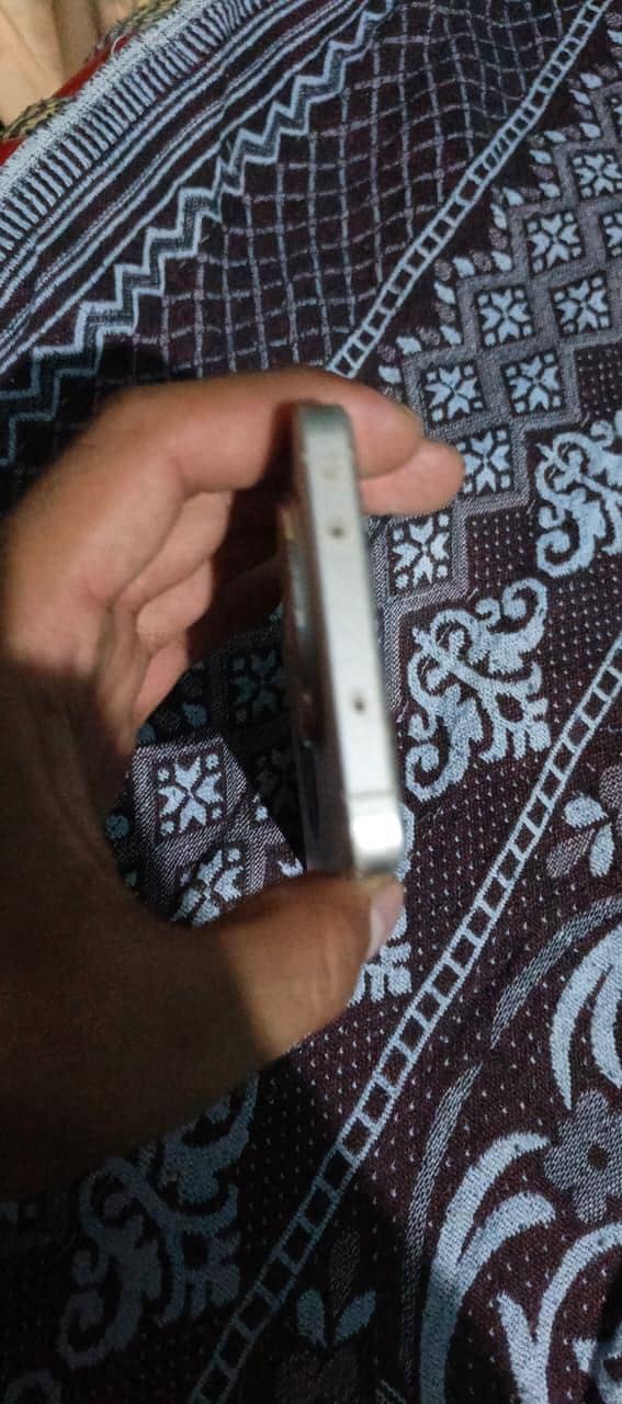 One Plus 13R 4