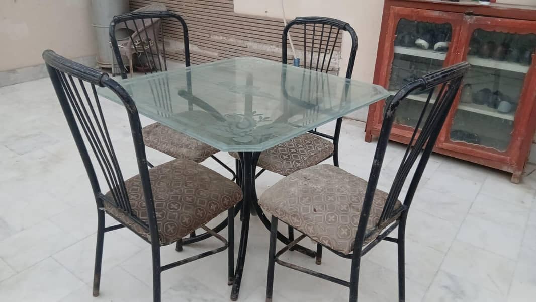Dinning table for 4 persons 1