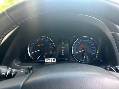 Toyota Altis Grande 2025