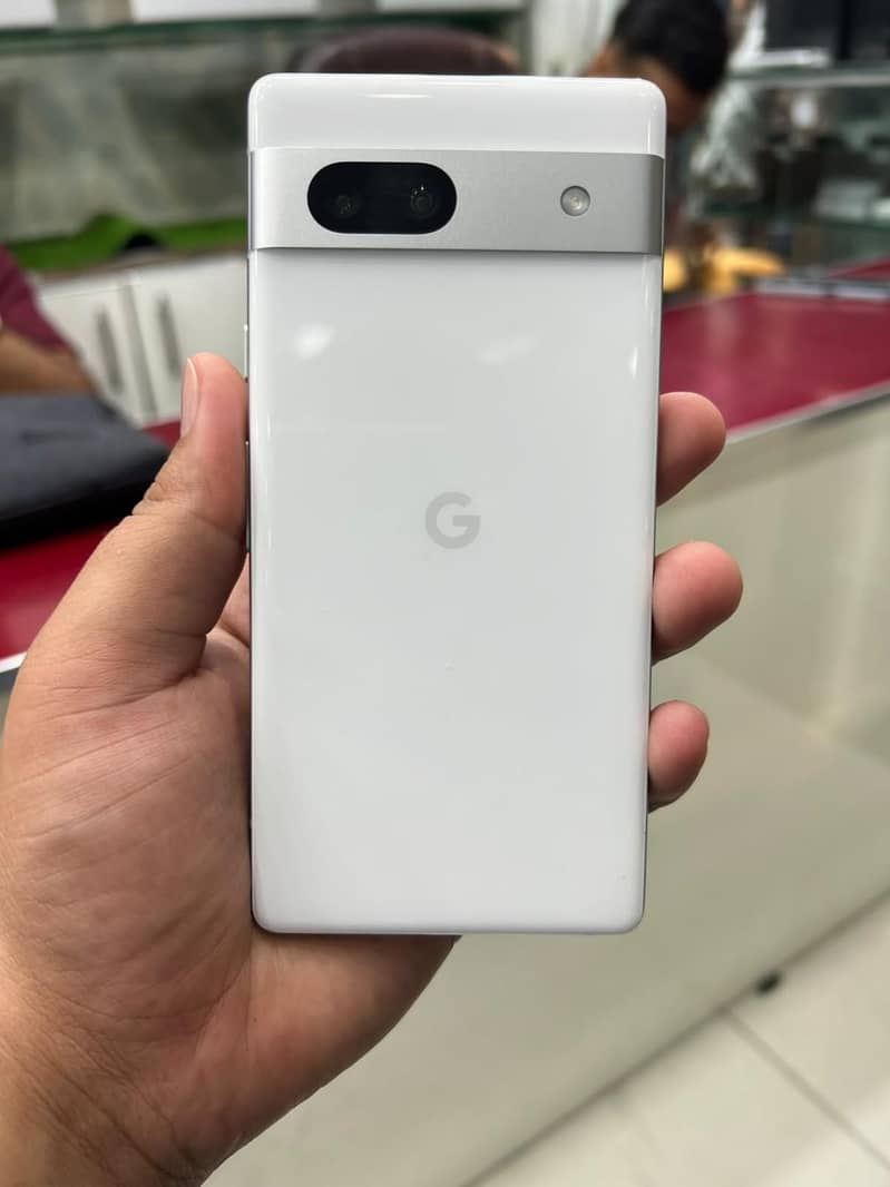 Google Pixel 7a good condition 2