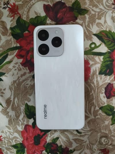 Realme 15t full box 10 month warranty 256 7000big battery 10 by 10