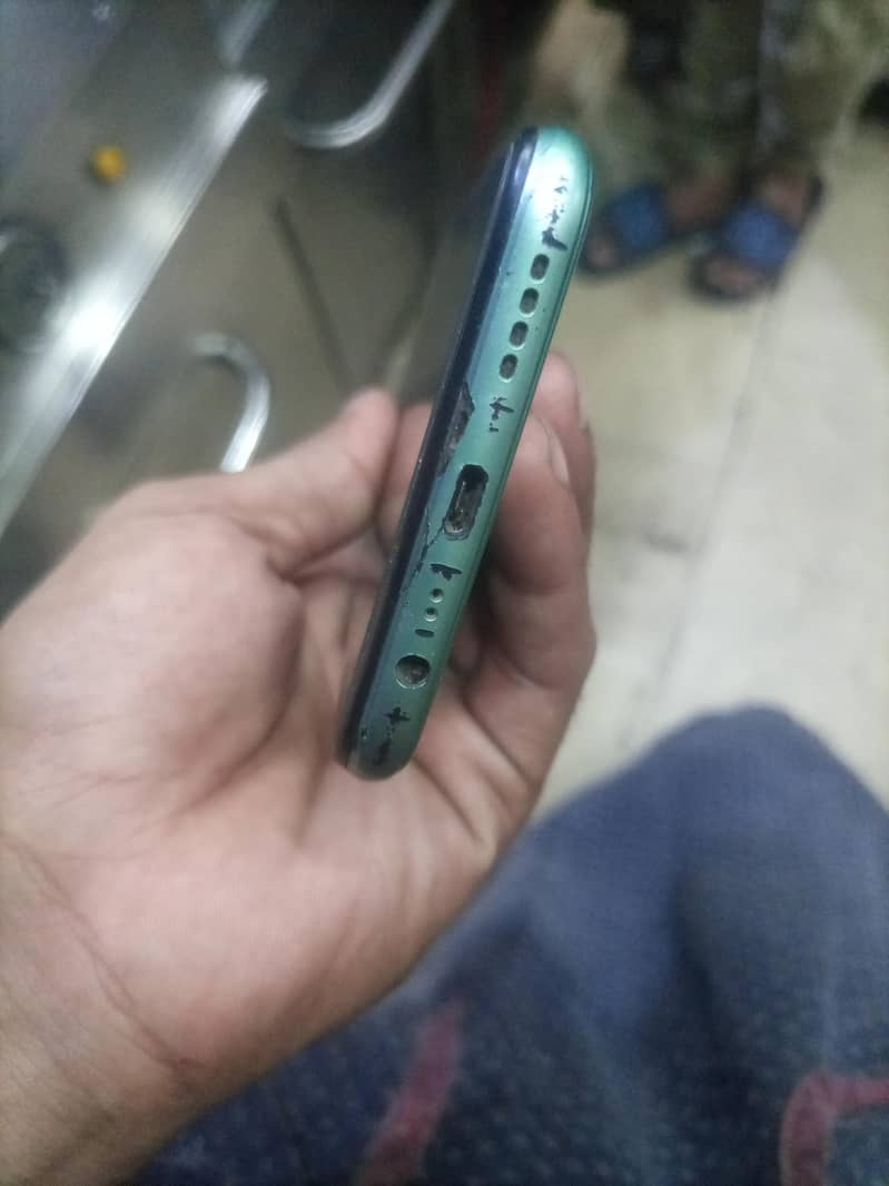 Realme C11 2