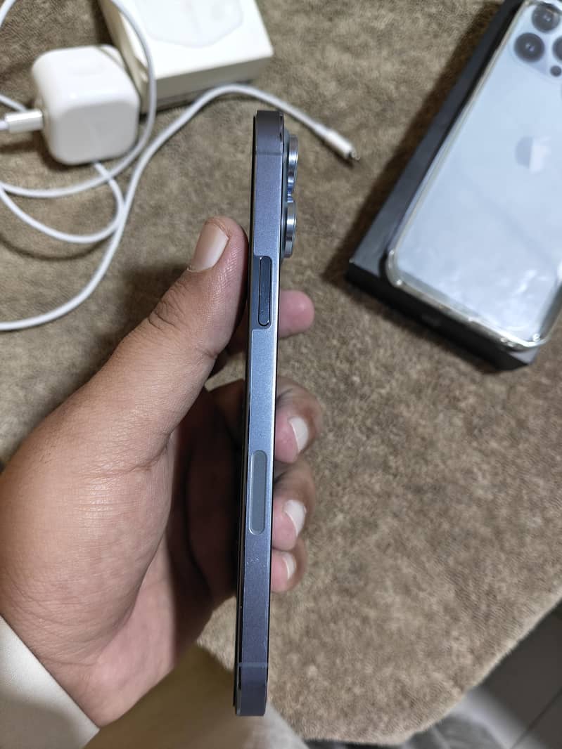 Apple iPhone 13 Pro Max 7