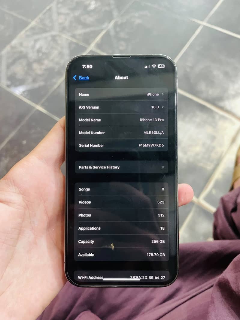 Apple iPhone 13 Pro 6