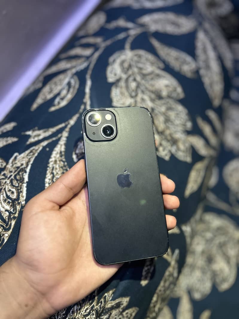 Apple iPhone 13 3