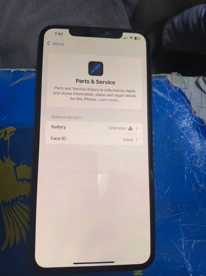 Apple iPhone XS Max 3