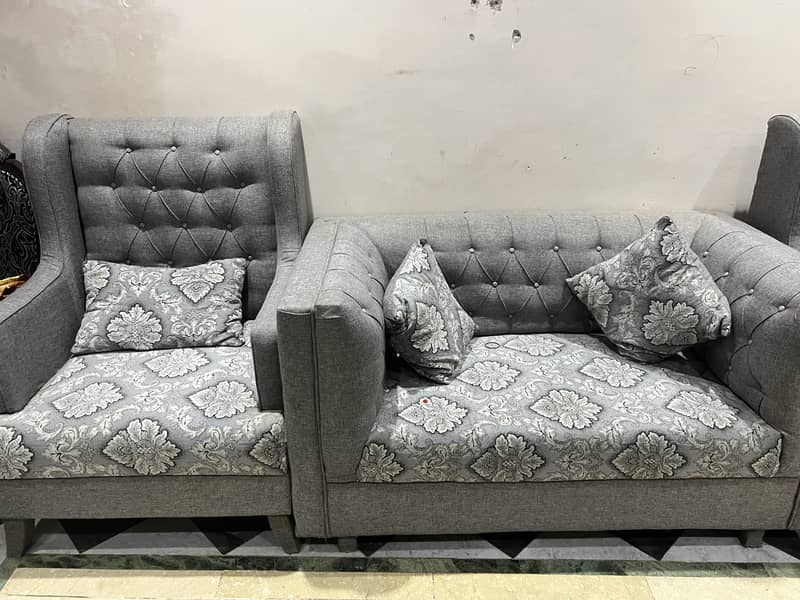 7 seater sofa / center table 1