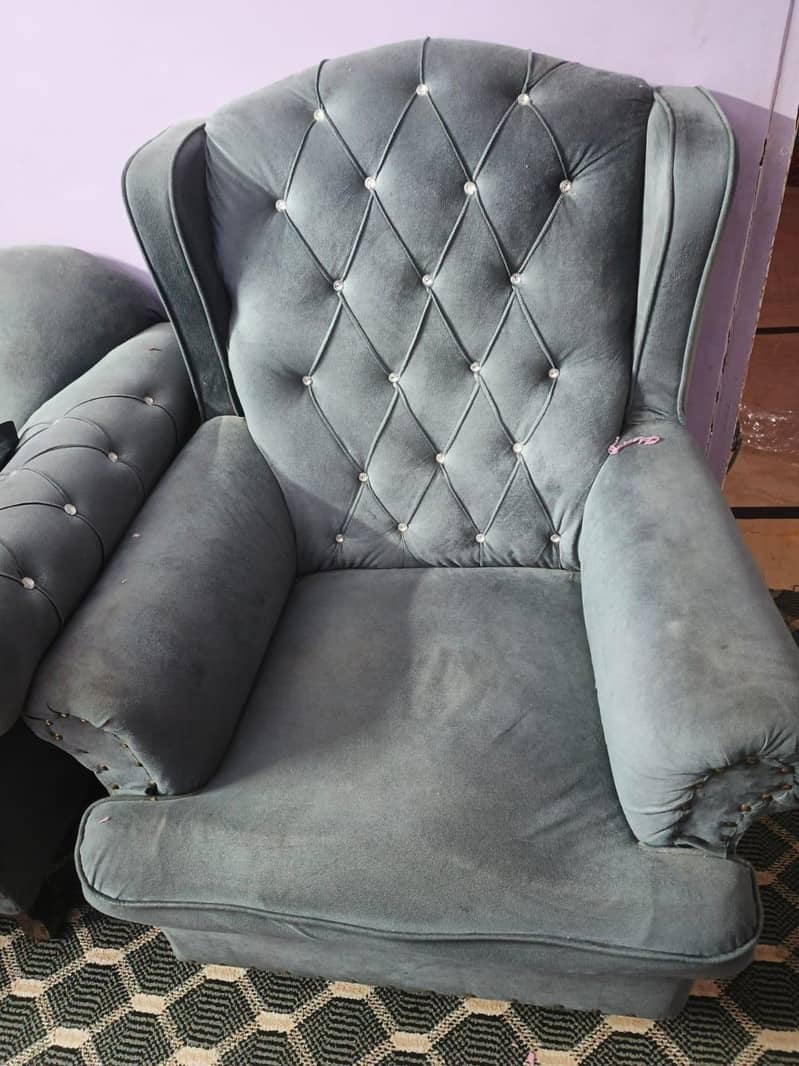 7 seater sofa 0