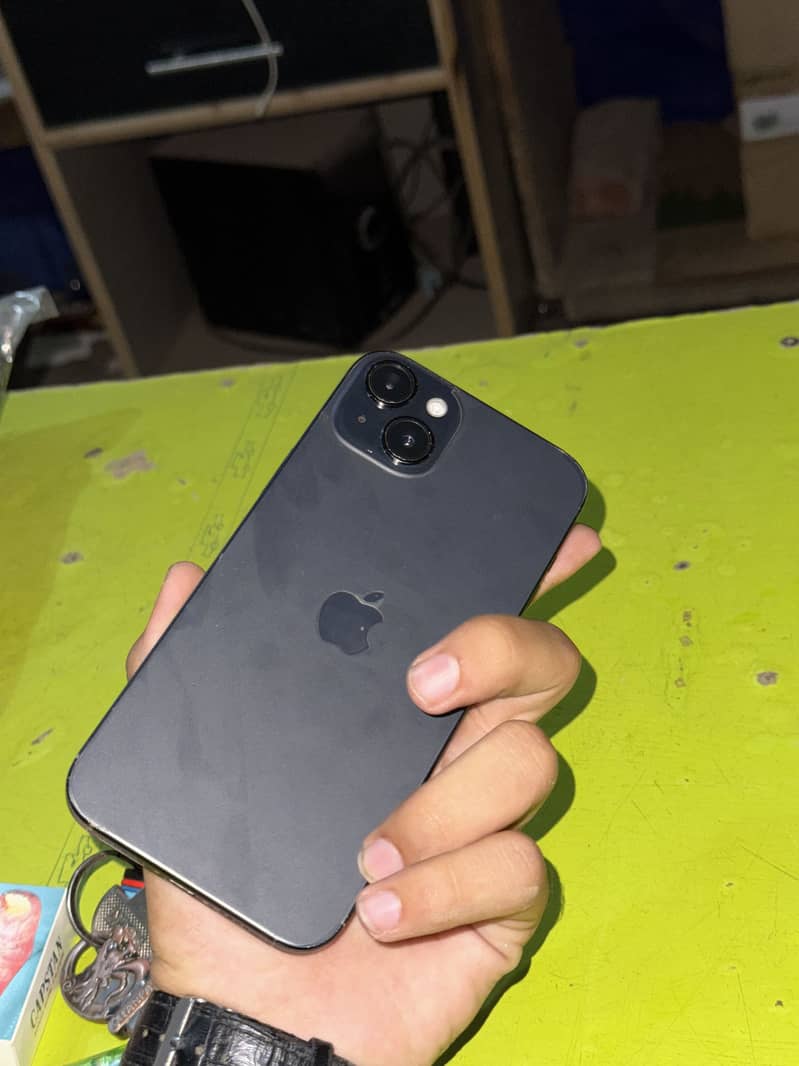 Apple iPhone 15 plus jv 0