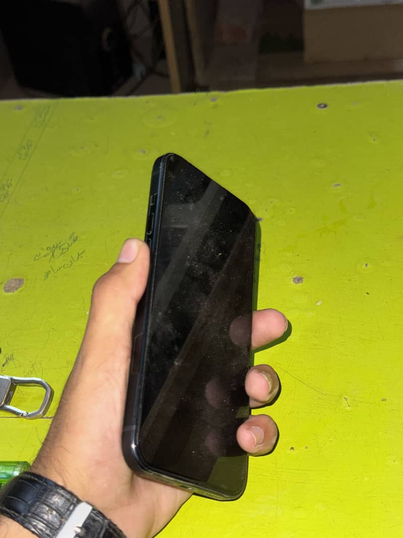 Apple iPhone 15 plus jv 2