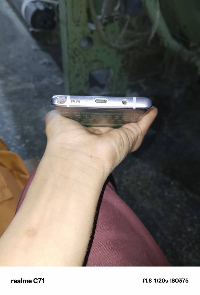 Samsung Mobile Note 9 1