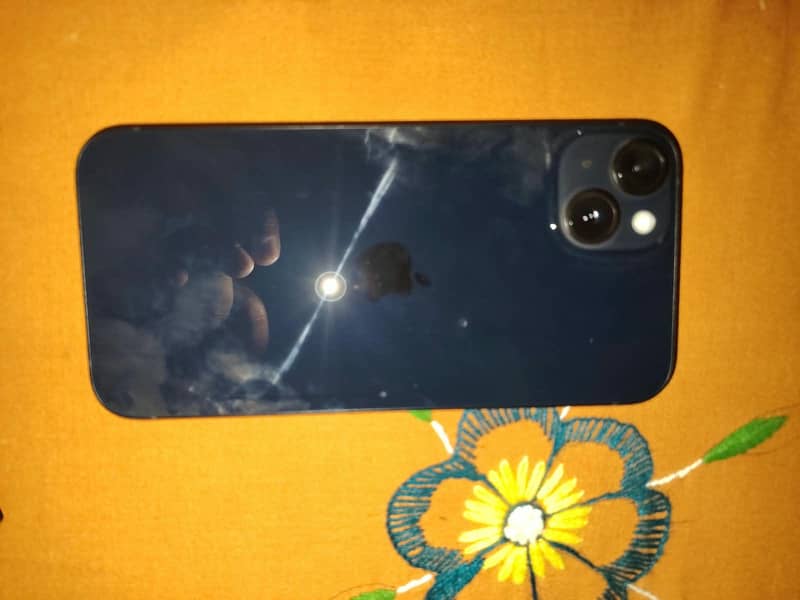 Apple iPhone 14 plus 3