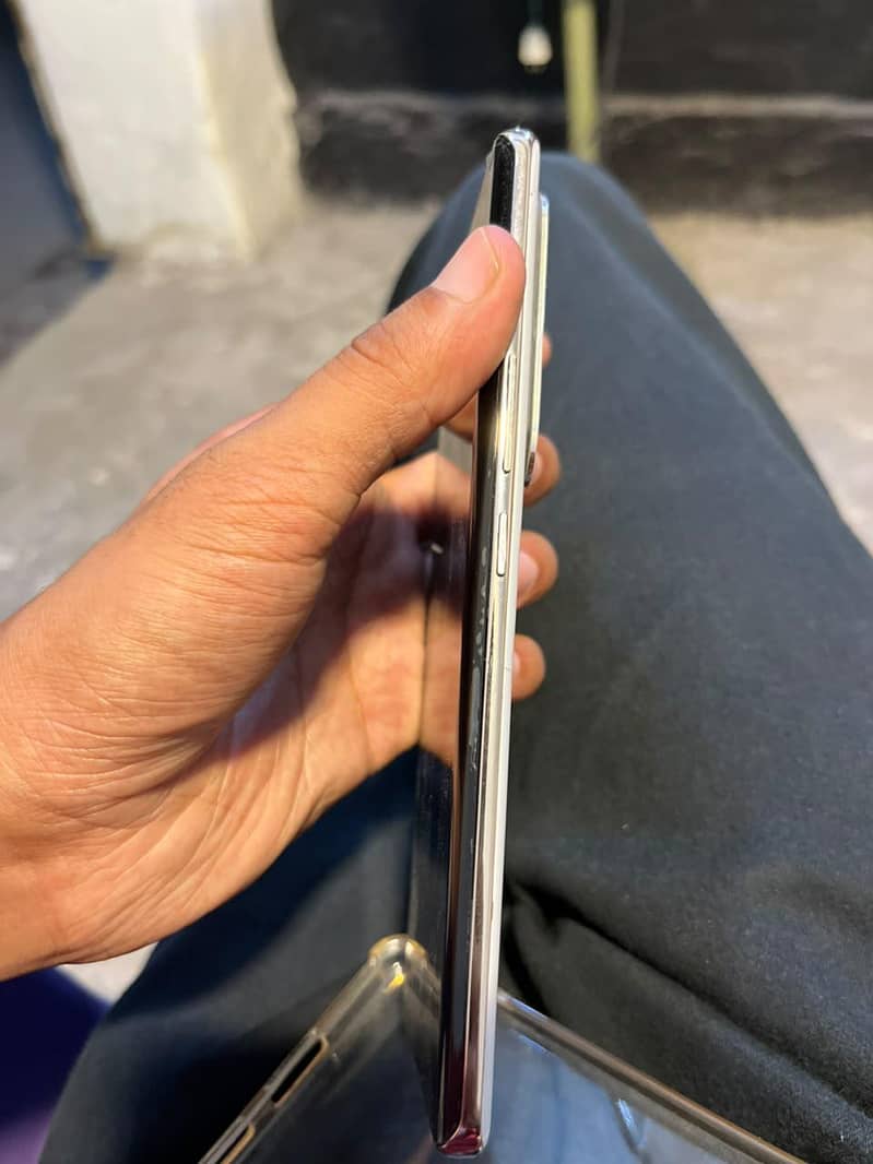 Infinix Zero 30 3