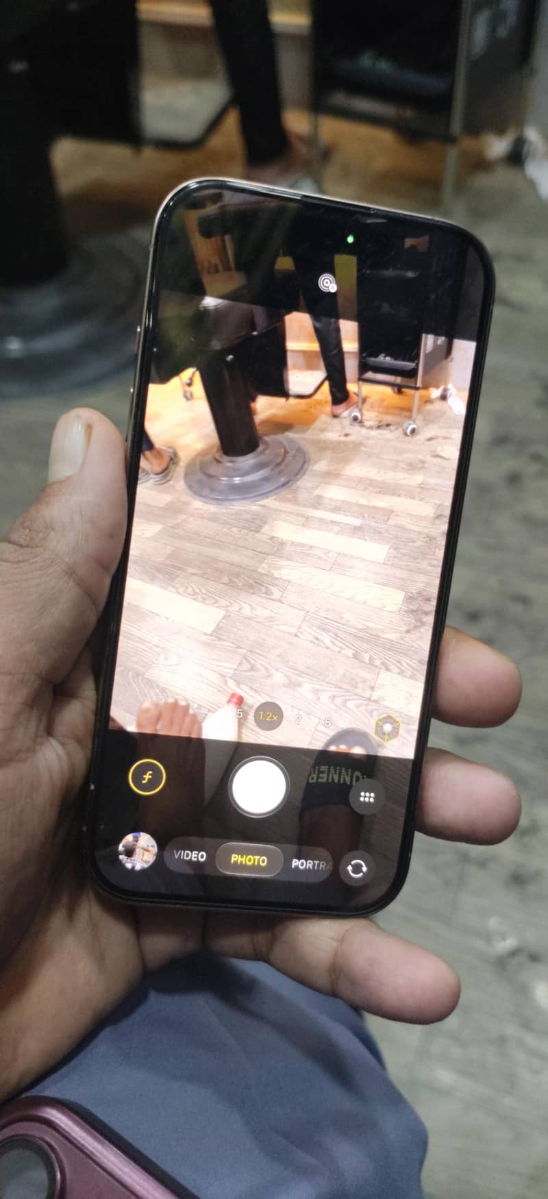 Apple iPhone 16 Pro 3