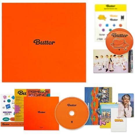 BUTTER PHEACHES Ver. R + Photobook + Lyric Cards + Instant Photo Card + Photo Stand + Folded Message Card + Graphic Sticker + Photo Card E r6150