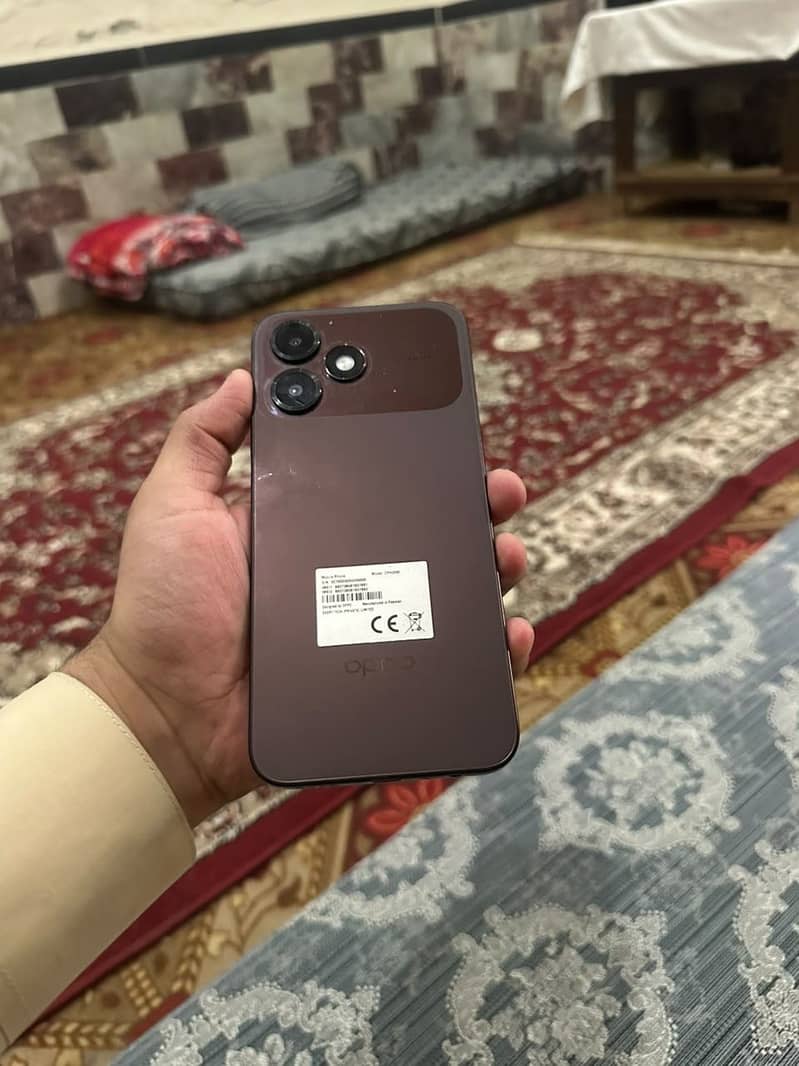 OPPO A60 1