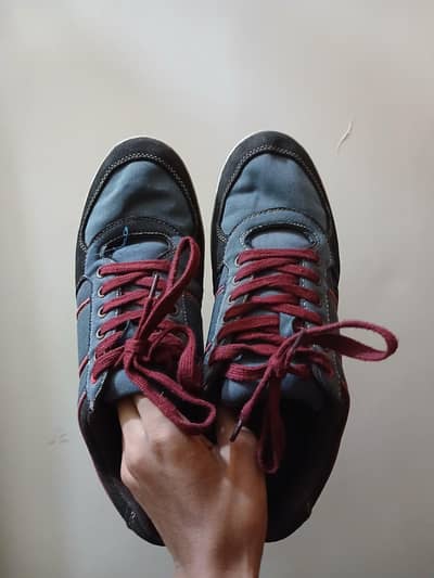 Sneakers for sale (Size 44, 10)