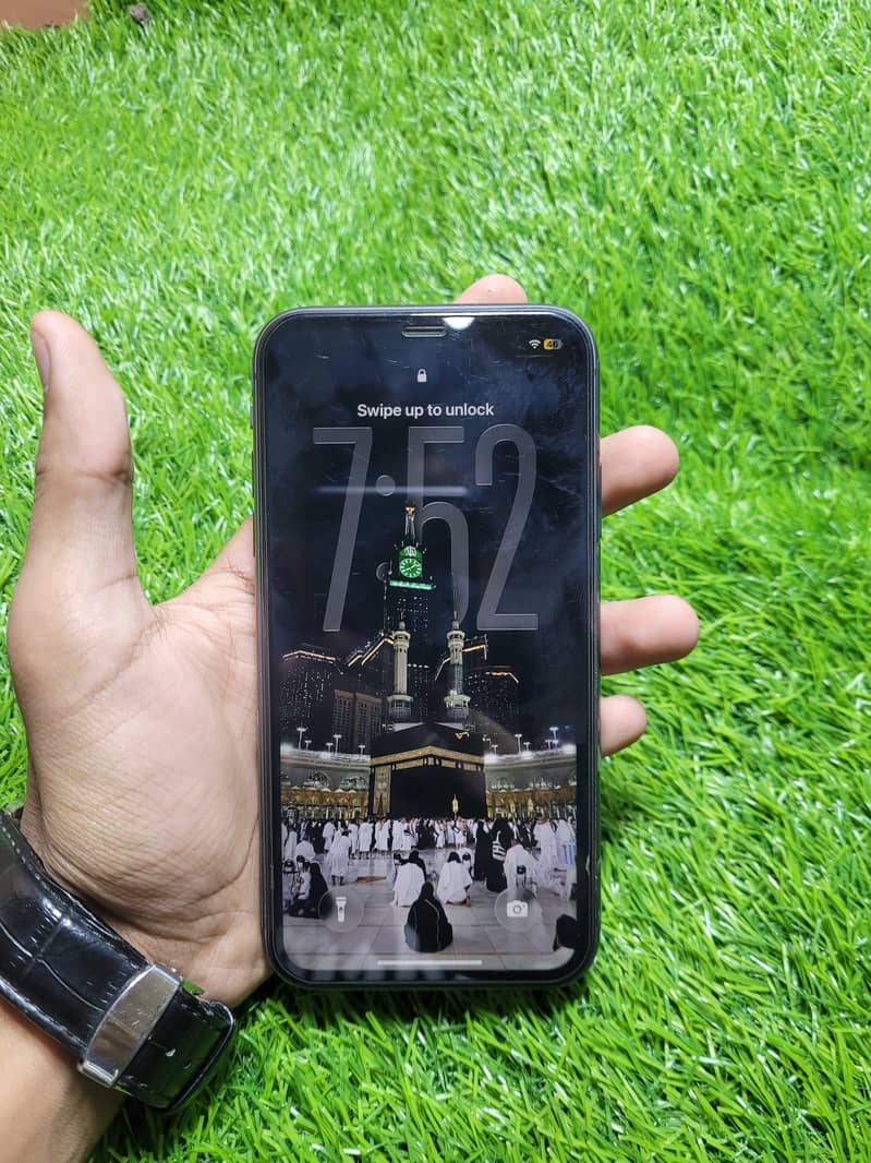 Apple iPhone 11 2