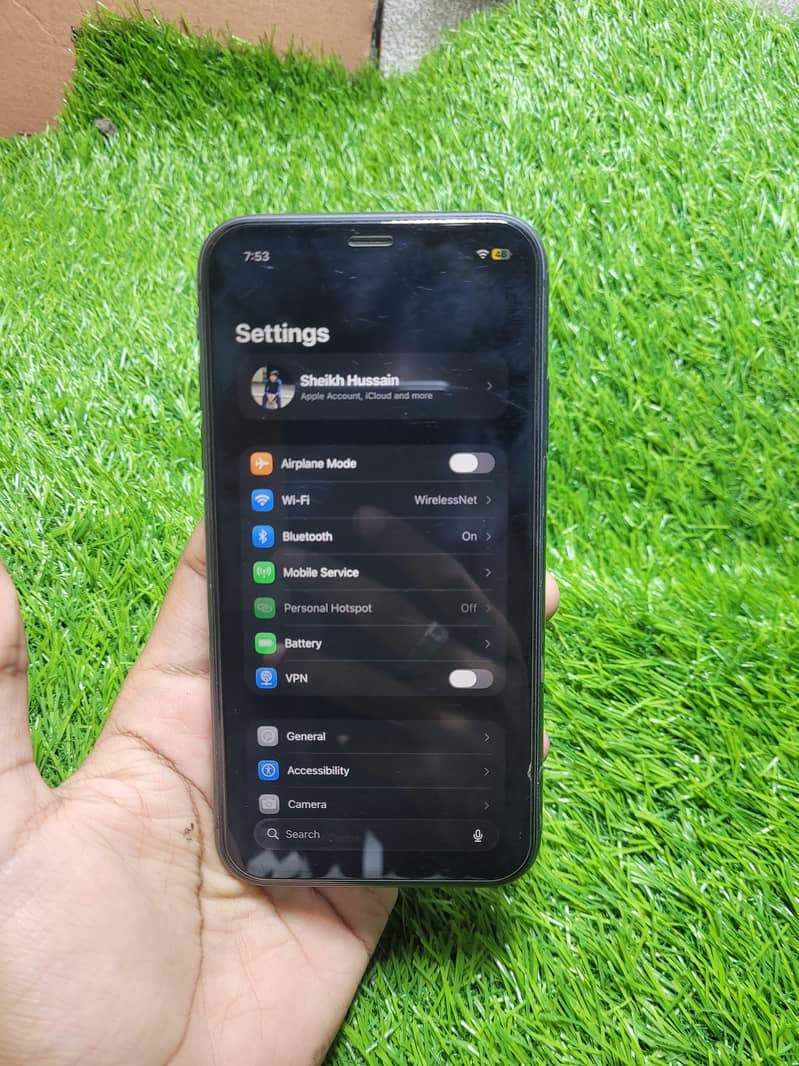 Apple iPhone 11 7