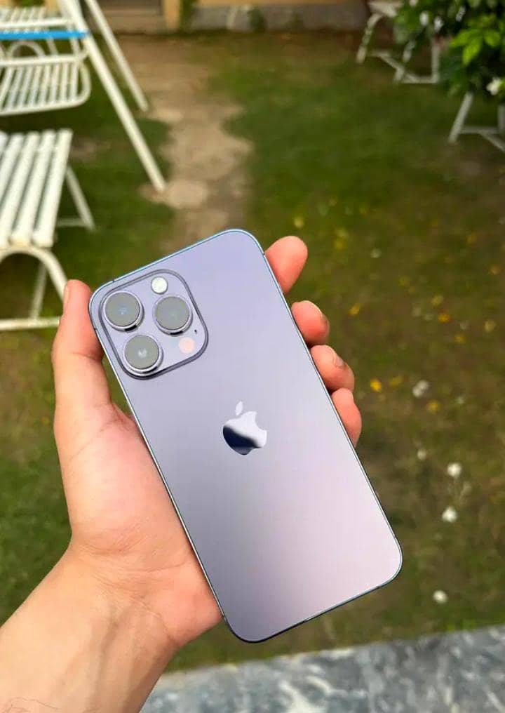 iPhone 14 Pro 2
