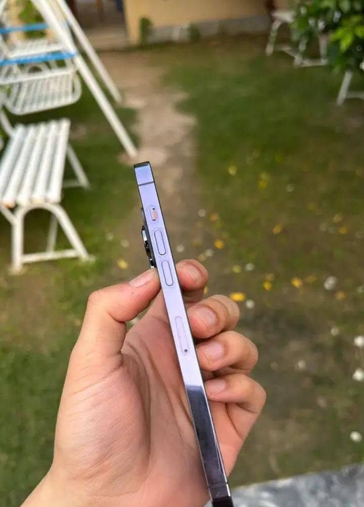 iPhone 14 Pro 6