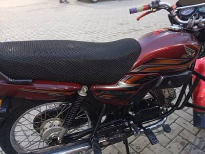 Honda 100 Pridor
