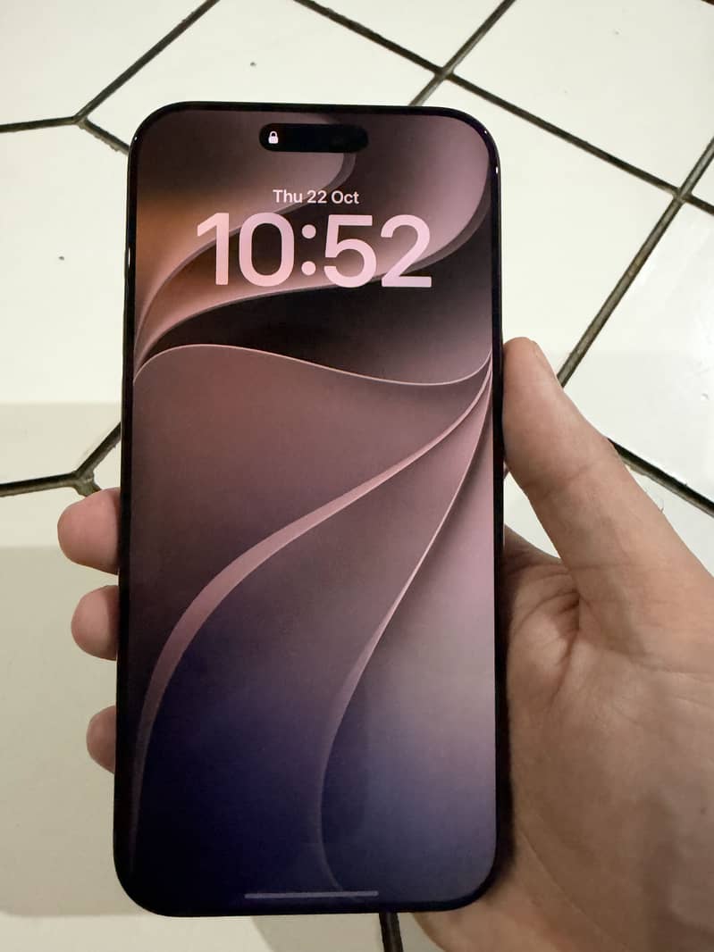 Apple iPhone 18 Pro Max 1