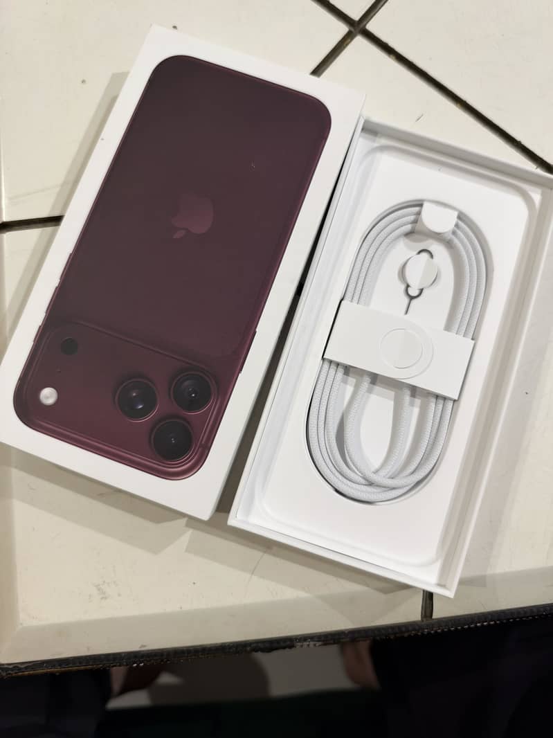Apple iPhone 18 Pro Max 2
