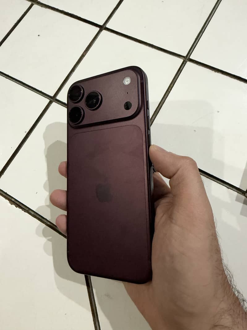 Apple iPhone 18 Pro Max 3