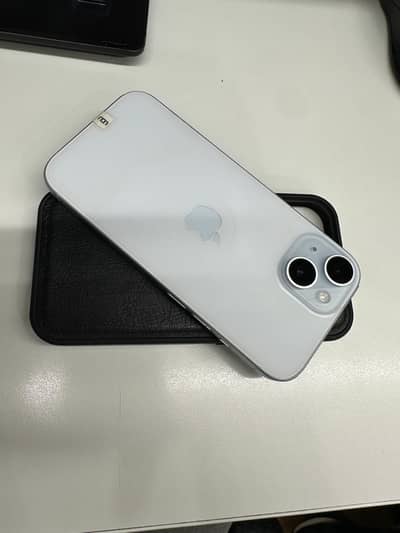 pple iPhone 15 128GB  | 10/10 Condition