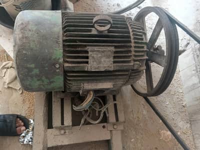 Three phase Motor 15 hz power
