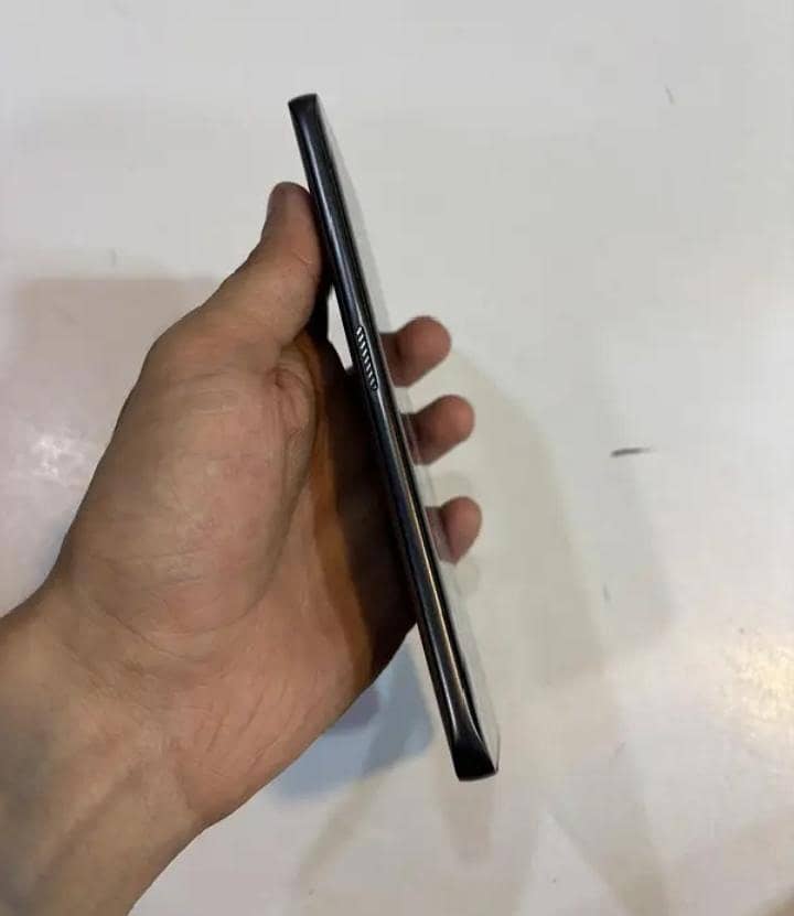 Tecno camon 50 pro 2