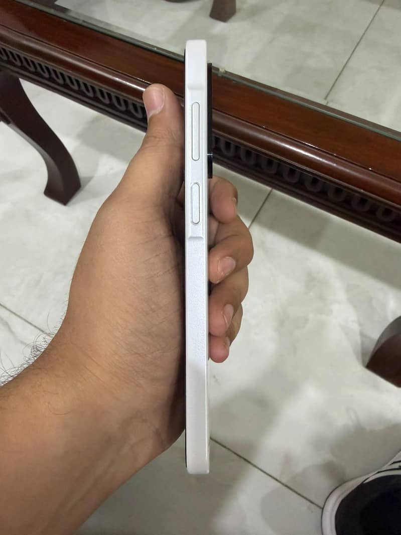Samsung Mobile A26 2