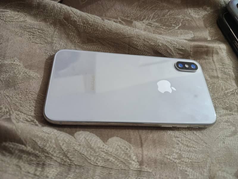 Apple iPhone X 0