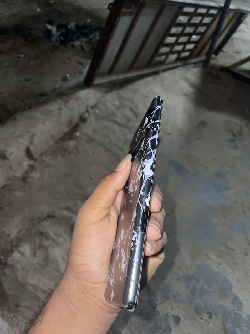 Google Pixel 7 Pro 6