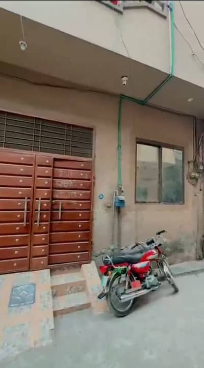 A Prime Location House Of 2 Marla In Nadeem Town