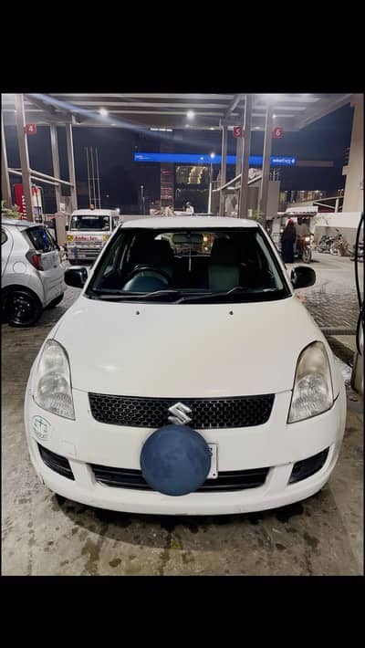 Suzuki Swift 2013 1.3 DLX