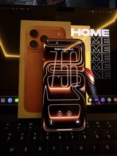Apple iPhone 17 Pro JV Cosmic Orange