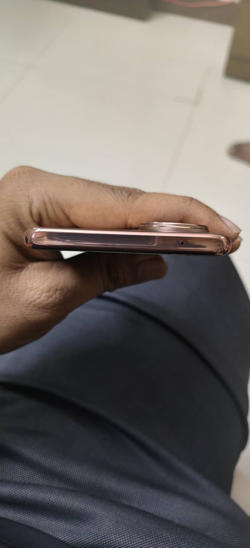 Vivo V40e 2