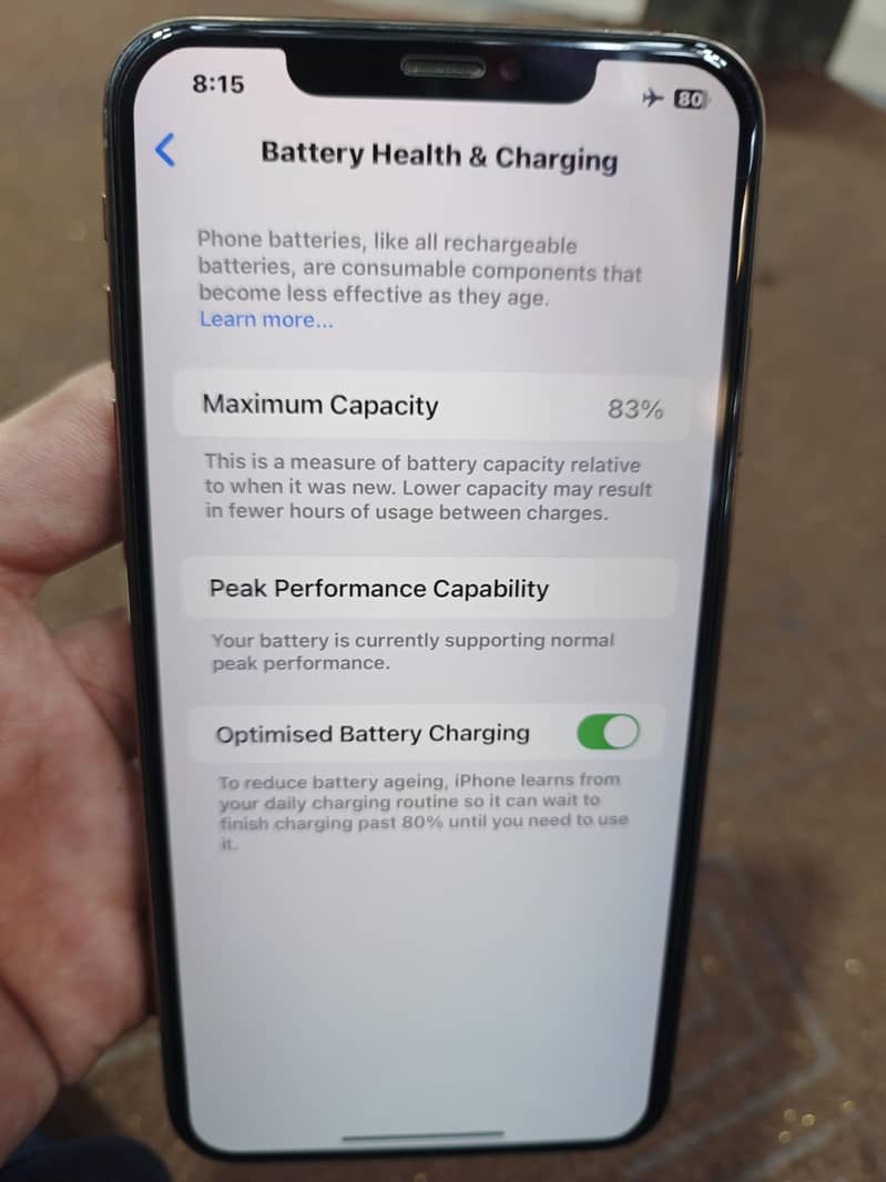 Apple iPhone XS Max 5